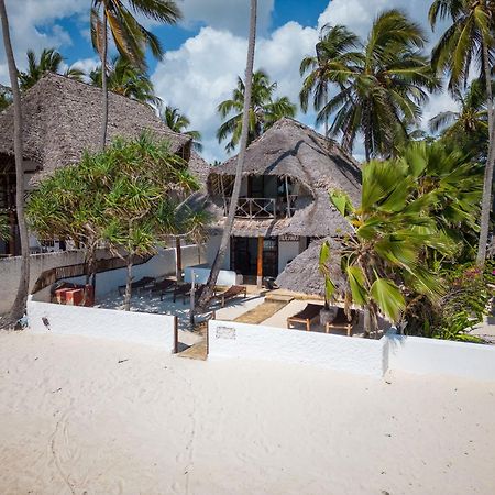 Beachfront Villa Hideaway Zanzibarhouses Кивенгва Экстерьер фото